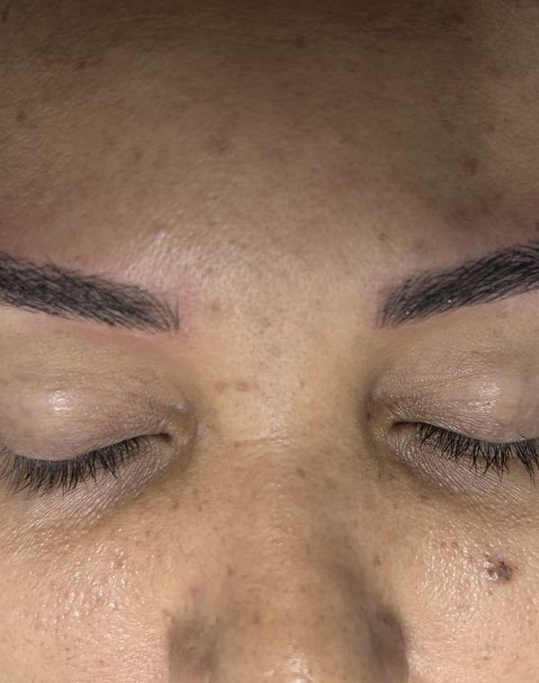 After microblading: the same client once the treatment is done